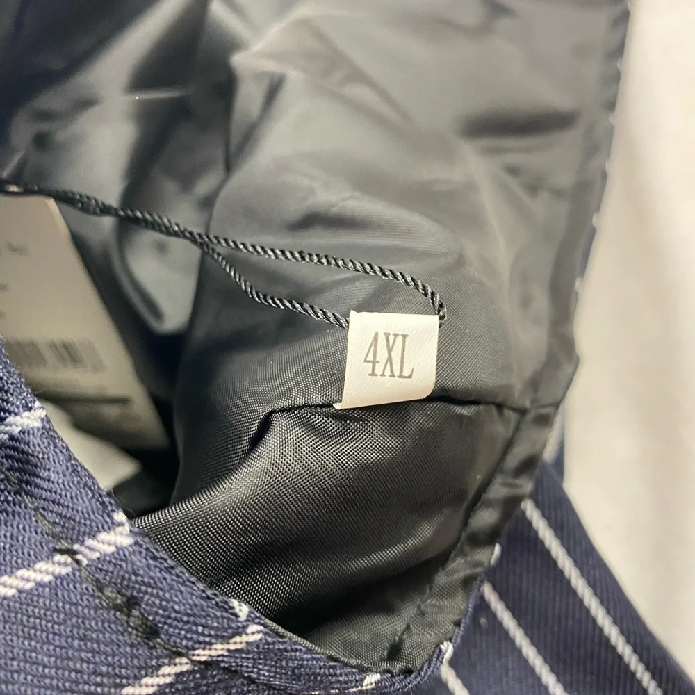 NWT Hopper striped dog tuxedo 4xl